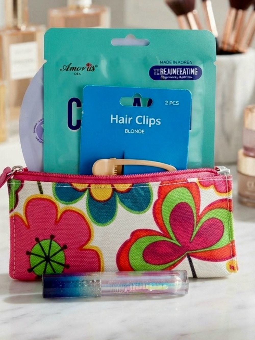 Clinique Pink and Green Floral Cosmetic Pouch - with 5 more pieces of goodies